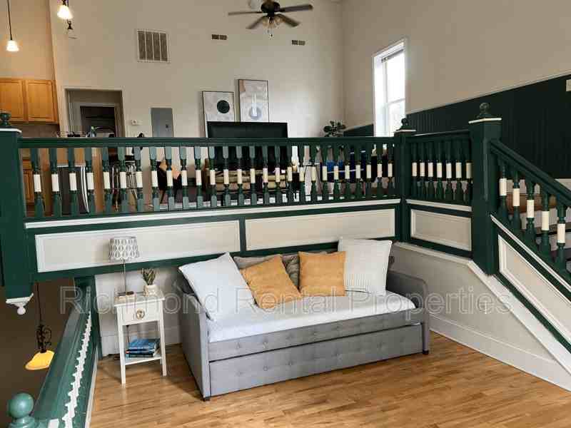 11 E Broad St #5 - Photo 3 of 21