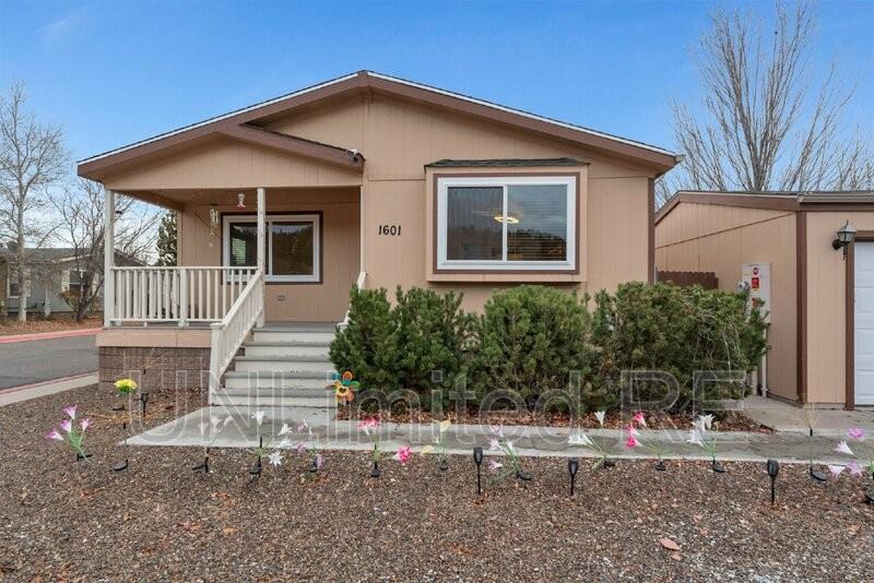 1601 W Sherrie Dr - Photo 3 of 25