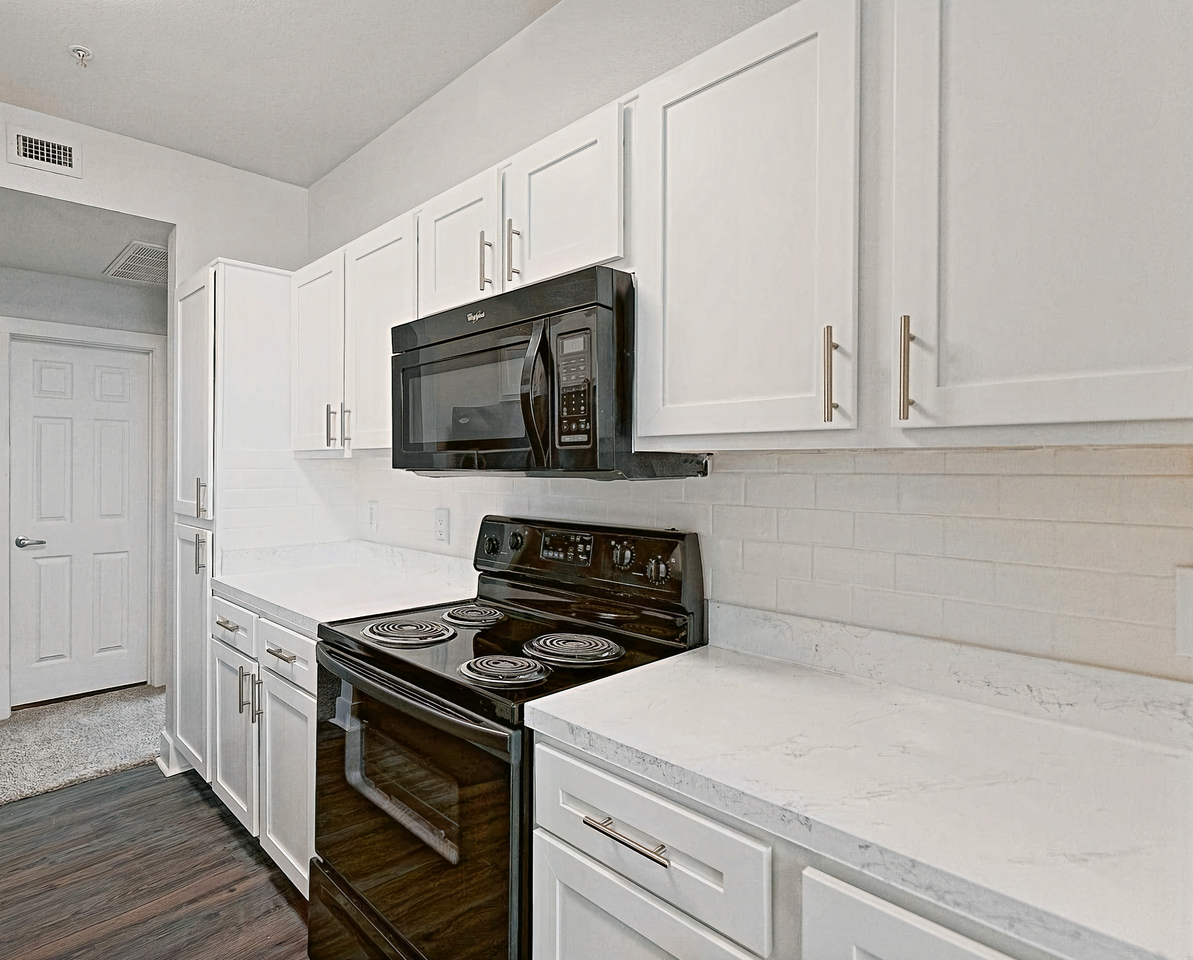 Broadstone Colonnade Apartments - Photo 6 of 50