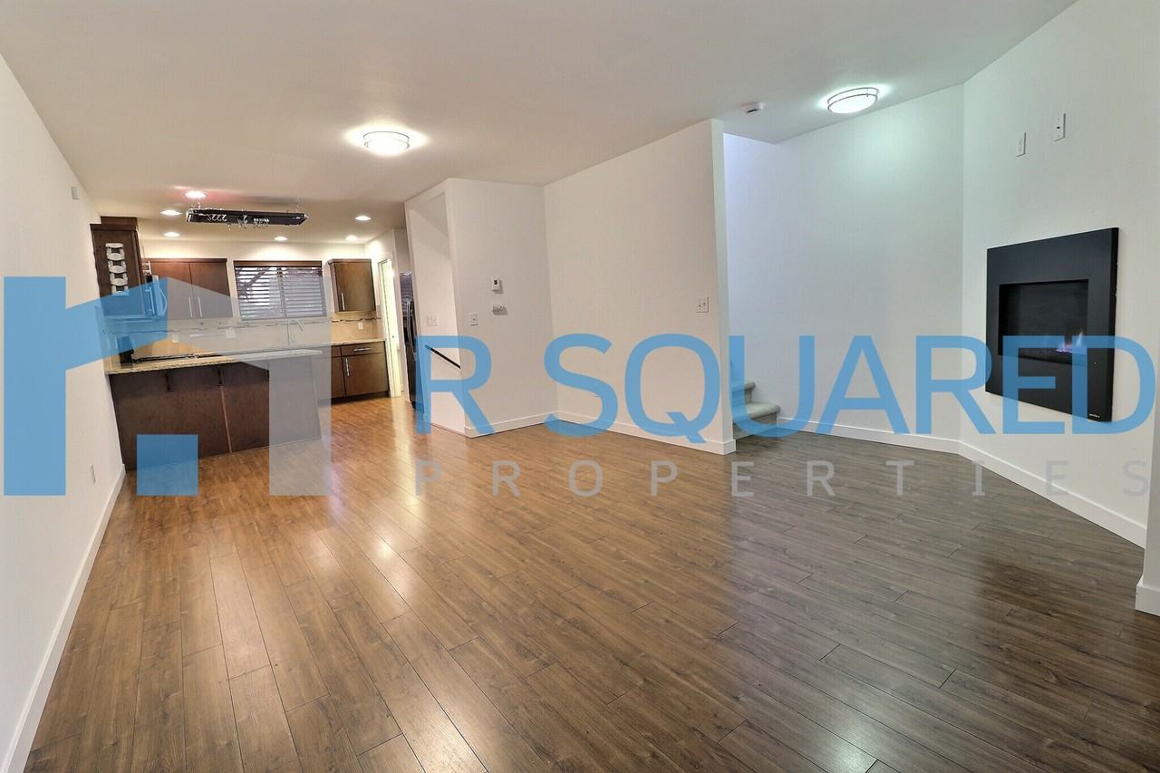 12037B 12037 35th Avenue NEUnit B #B - Photo 6 of 26