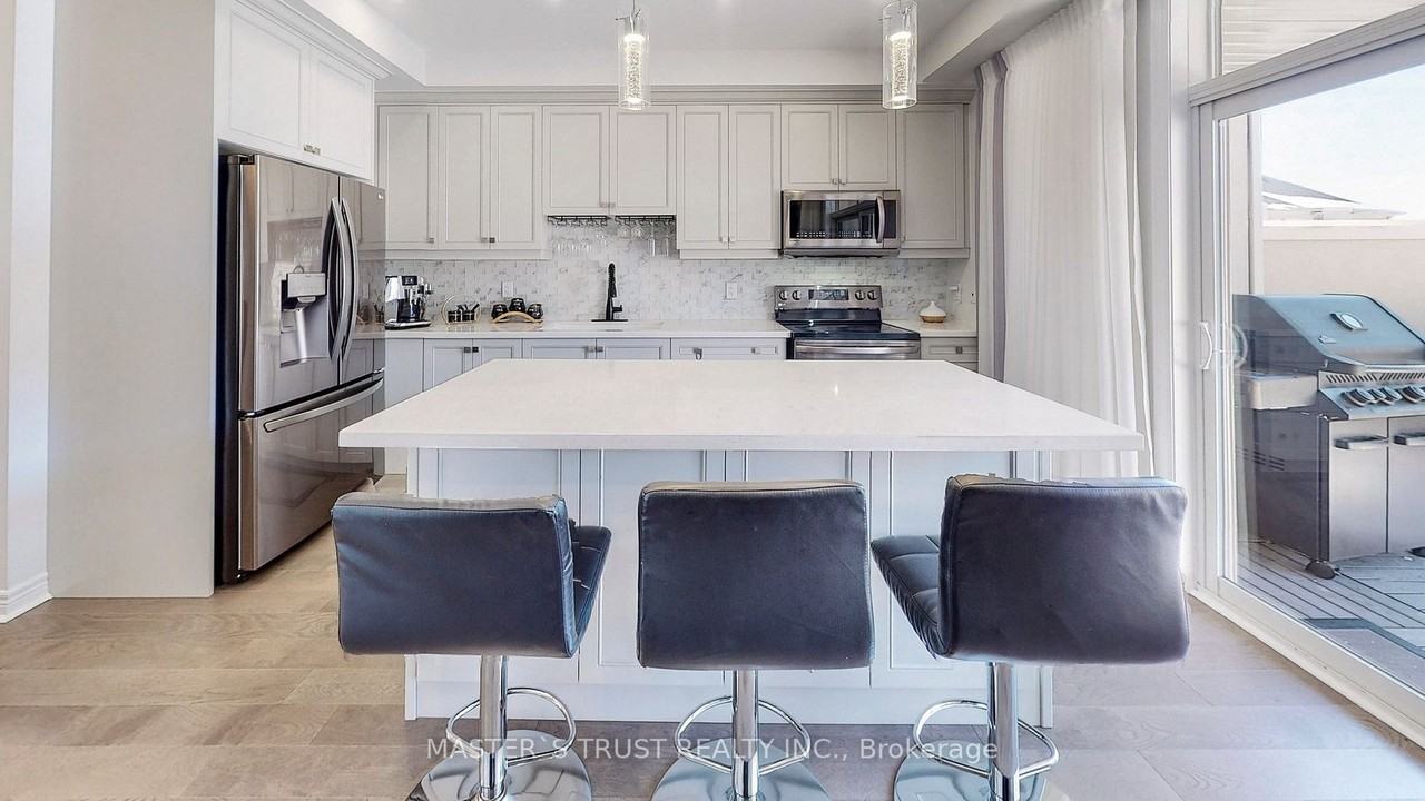 8000 Dufferin Street - Photo 3 of 14