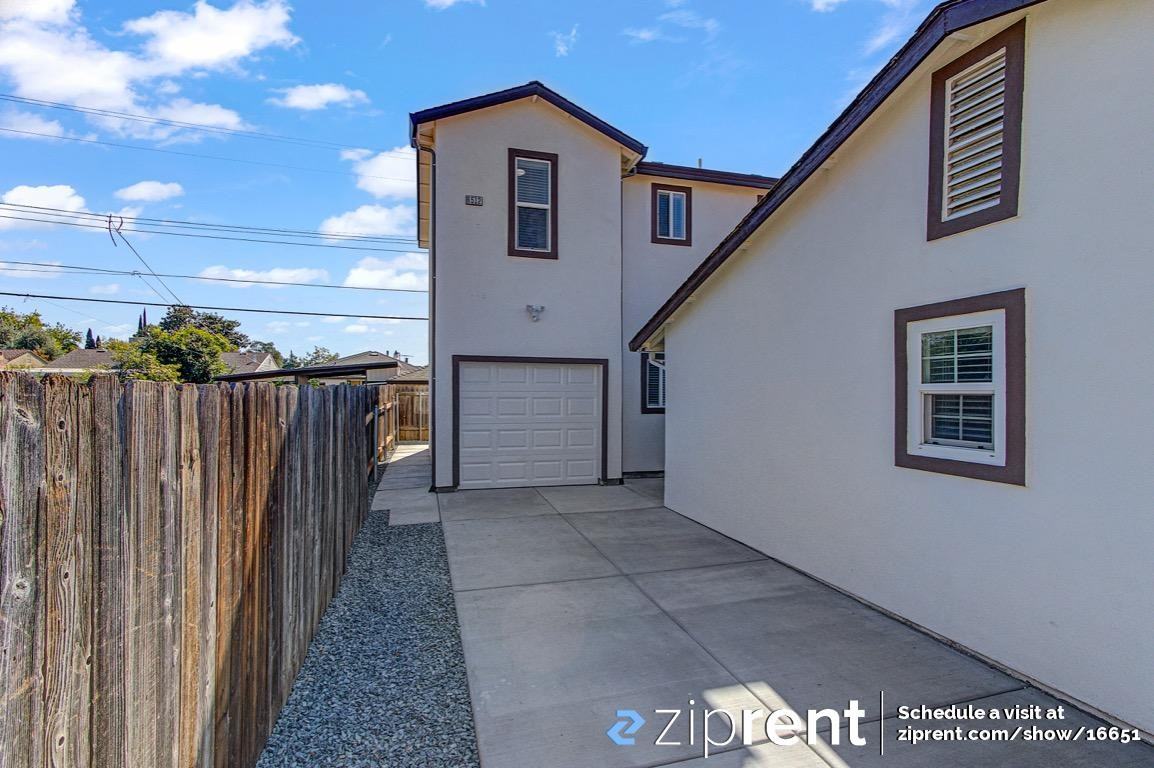6512 Manassero Way - Photo 3 of 19
