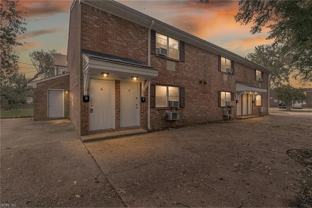 524 Ashlawn Dr - Photo 1 of 1