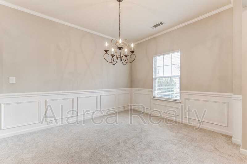 6516 Hermsley Rd - Photo 6 of 24