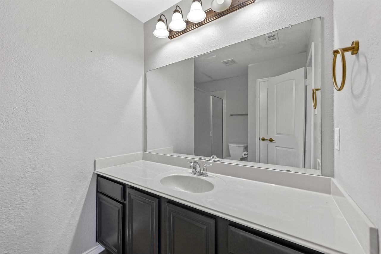 5590 Manitou Dr #1 - Photo 7 of 21