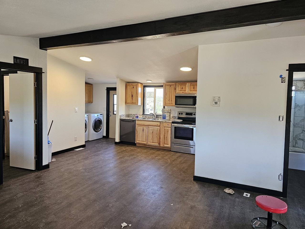 808 Wild Horse Ln #NA - Photo 2 of 8