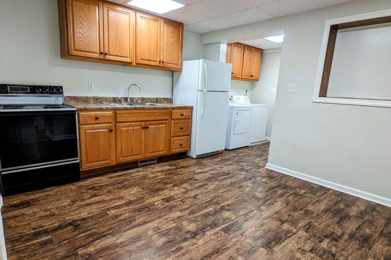 314 13th St #2 - Photo 2 of 17