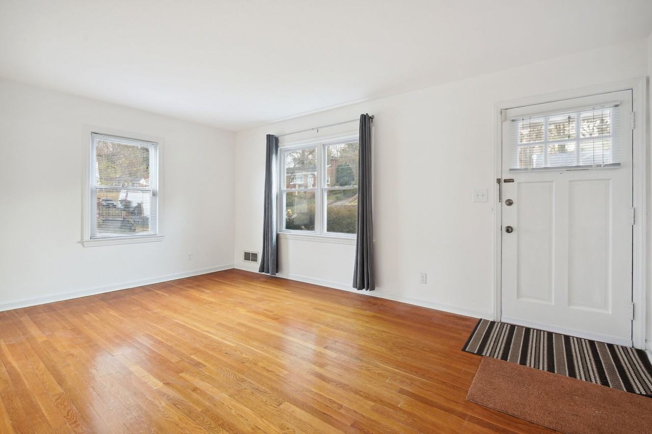 11807 College View Dr #1 - Photo 4 of 29