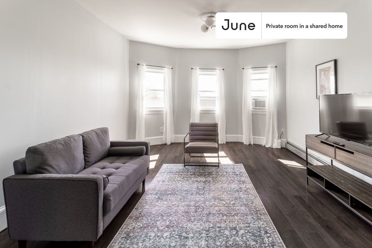 16 Glenway St #B - Photo 7 of 16