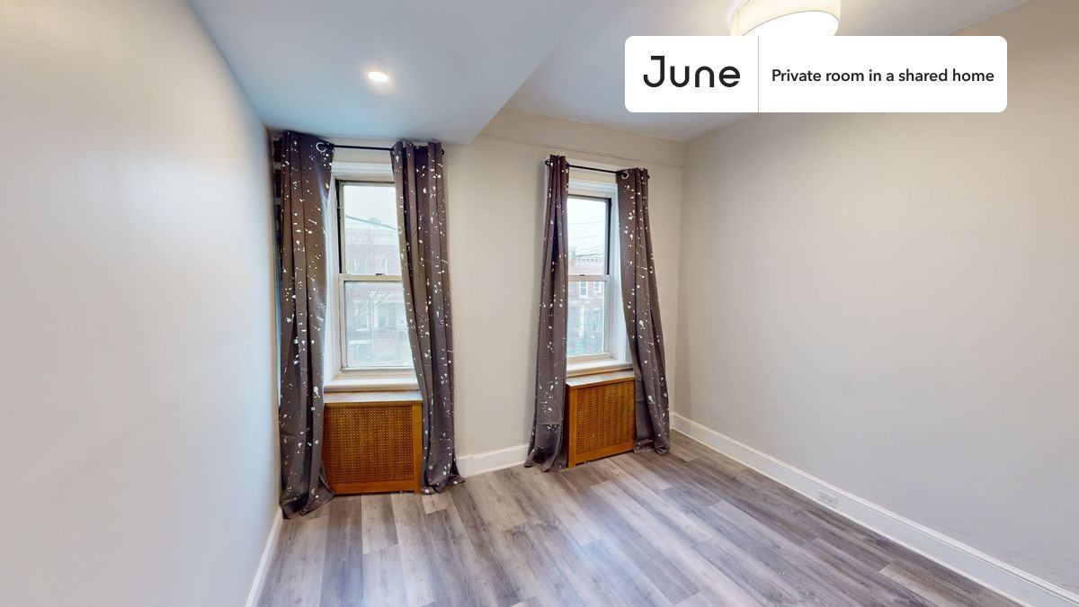 13 Charlotte St #C - Photo 2 of 13