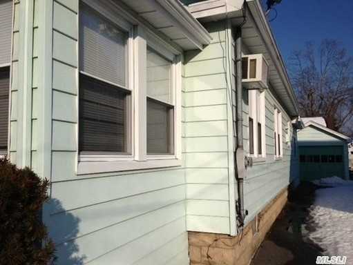 69 Case Ave - Photo 3 of 8