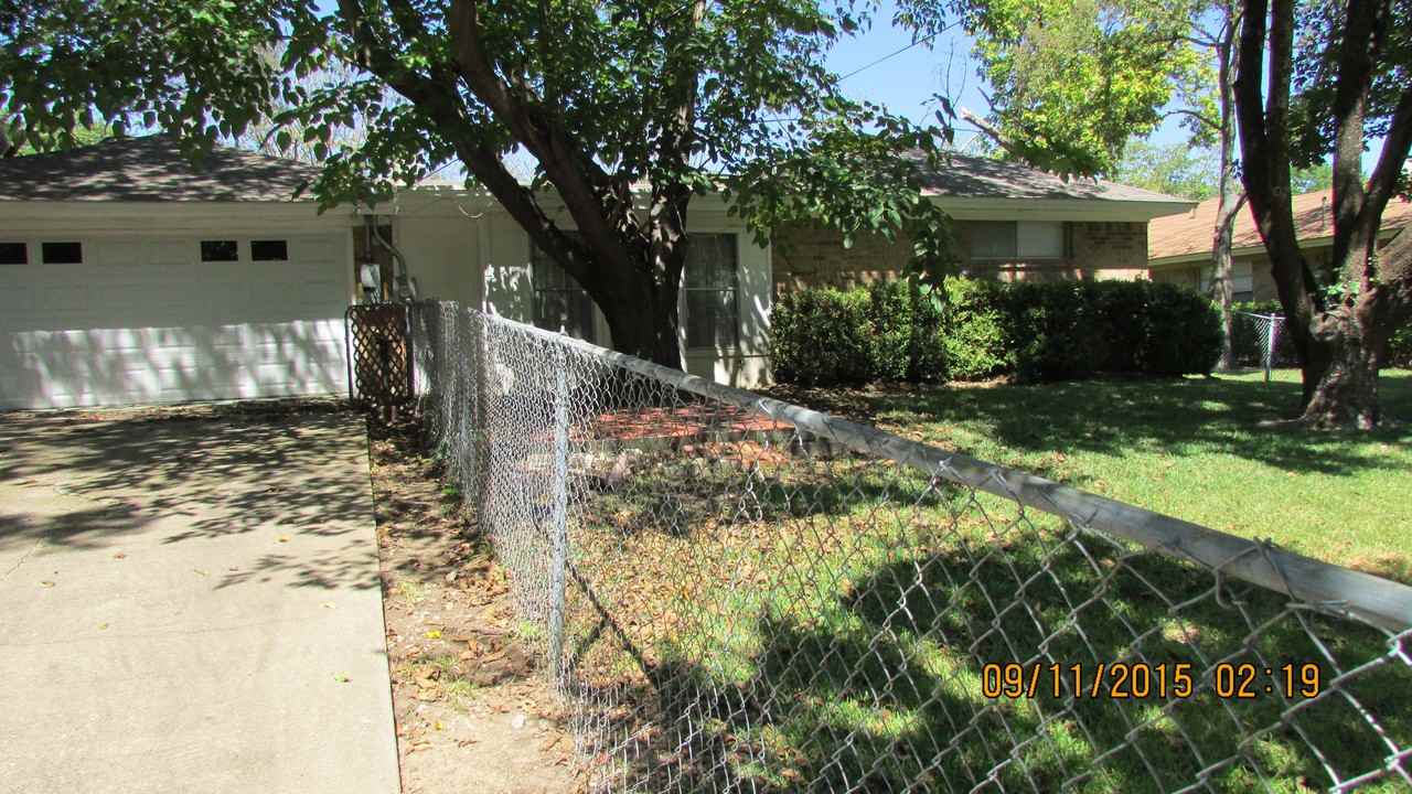 3100 E Park Blvd - Photo 3 of 12