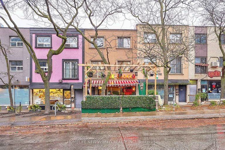 133 Jefferson Ave - Photo 2 of 30