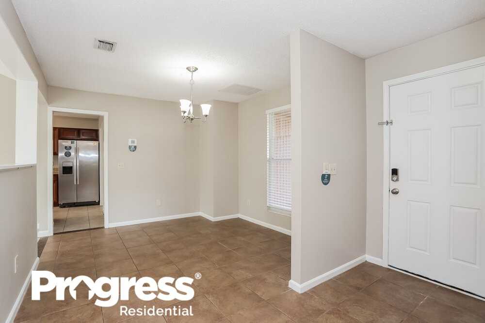 3670 Indian Princess Rd - Photo 3 of 16