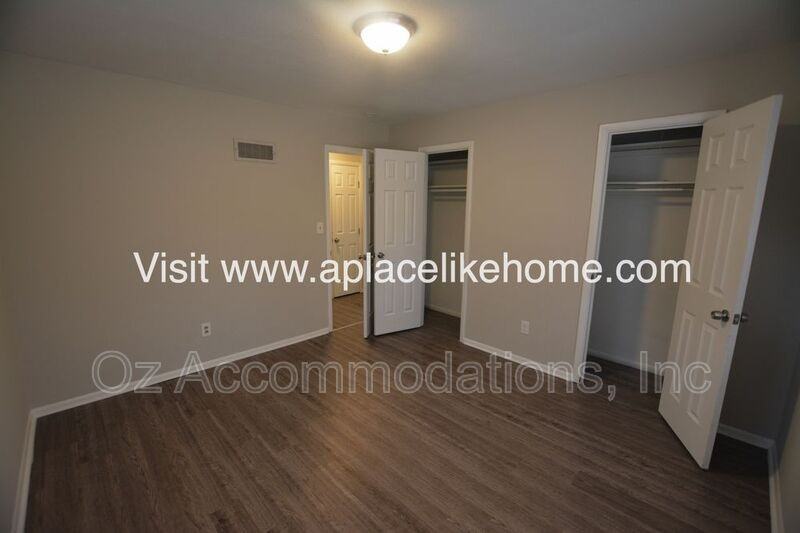 3607 W 47th St - Photo 7 of 17