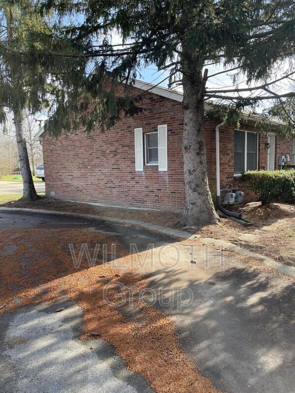1811 Riley Rd - Photo 2 of 8