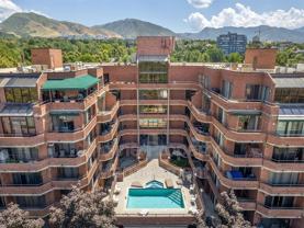 115 Se #401 - Photo 1 of 1