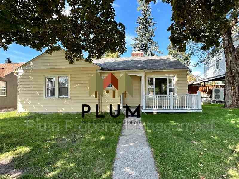 136 E Kent Ave - Photo 2 of 31