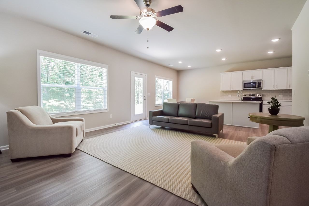 3429 Sugarberry Dr - Photo 3 of 30