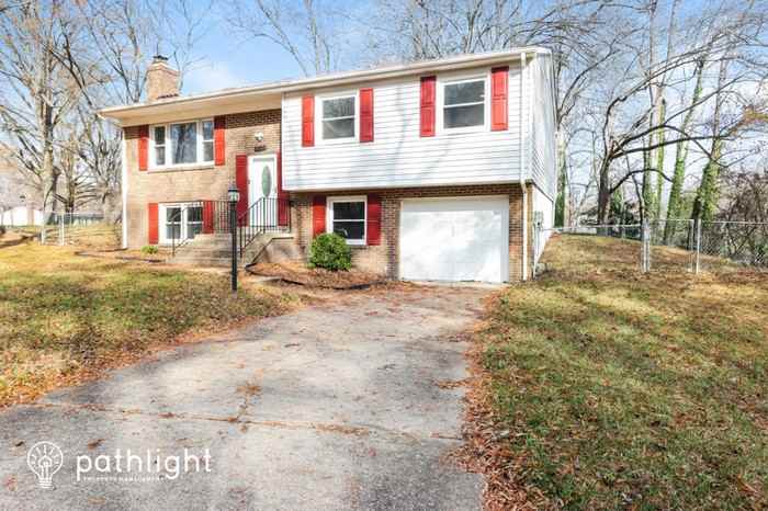4524 Bishopmill Cir - Photo 2 of 19