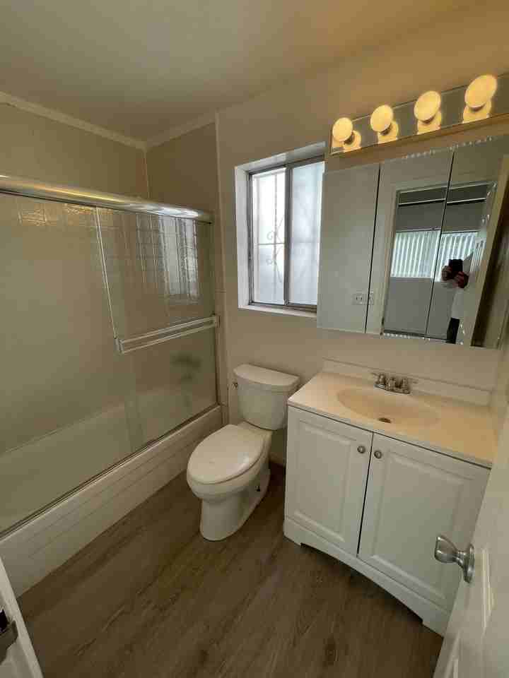 4428 Maple St #4428 - Photo 5 of 24