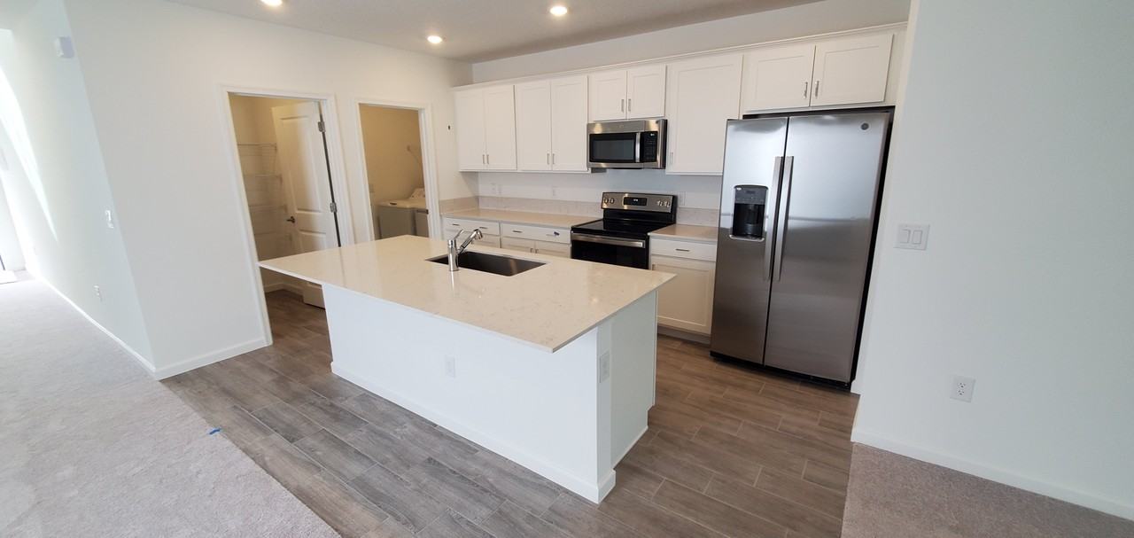 1787 Colebrook Cir Sw #NA - Photo 3 of 33