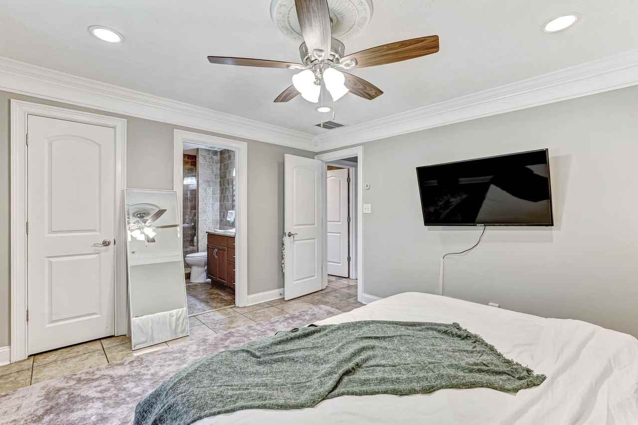 16 Birchwood Cv #NA - Photo 3 of 30