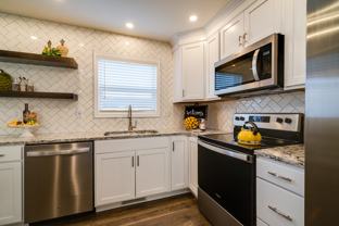 513 S Blackhoof St #2 - Photo 1 of 1