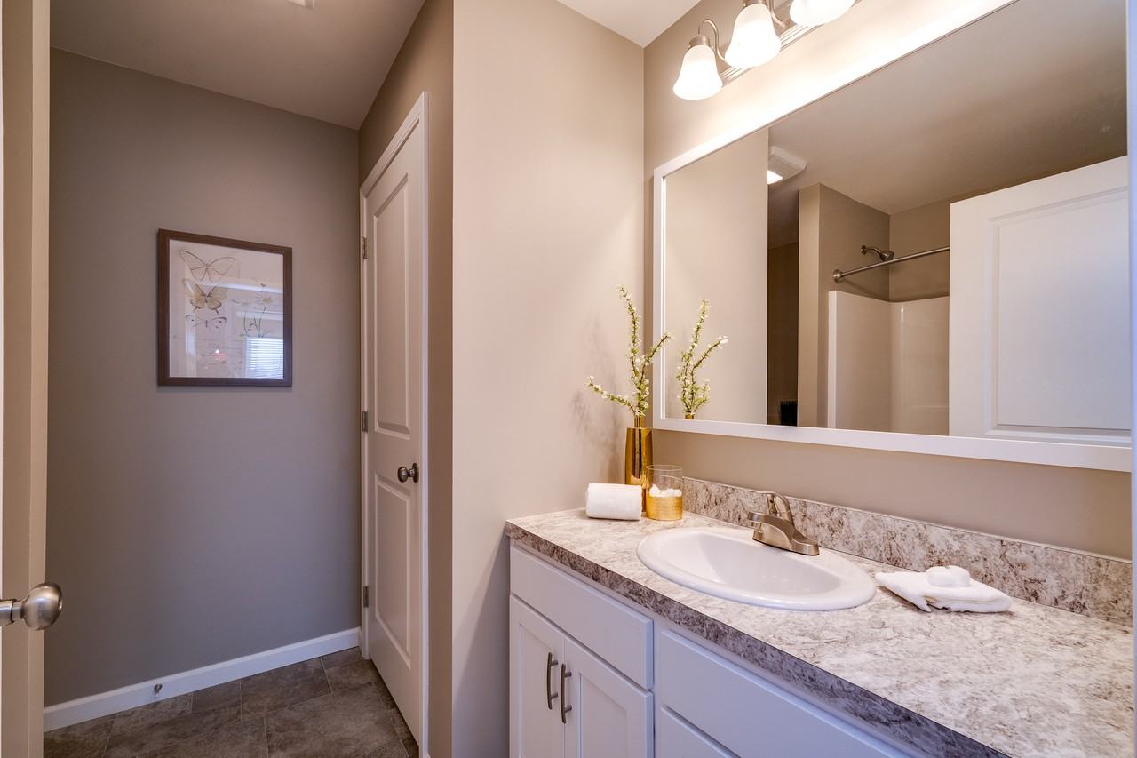 513 S Blackhoof St #2 - Photo 6 of 28