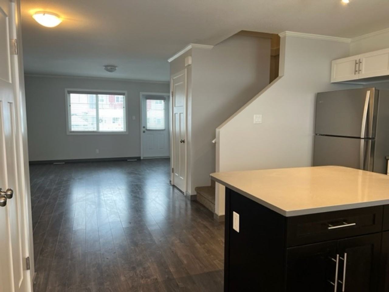 3 Bedroom Townhouse in Stonebridge - Photo 3 of 21