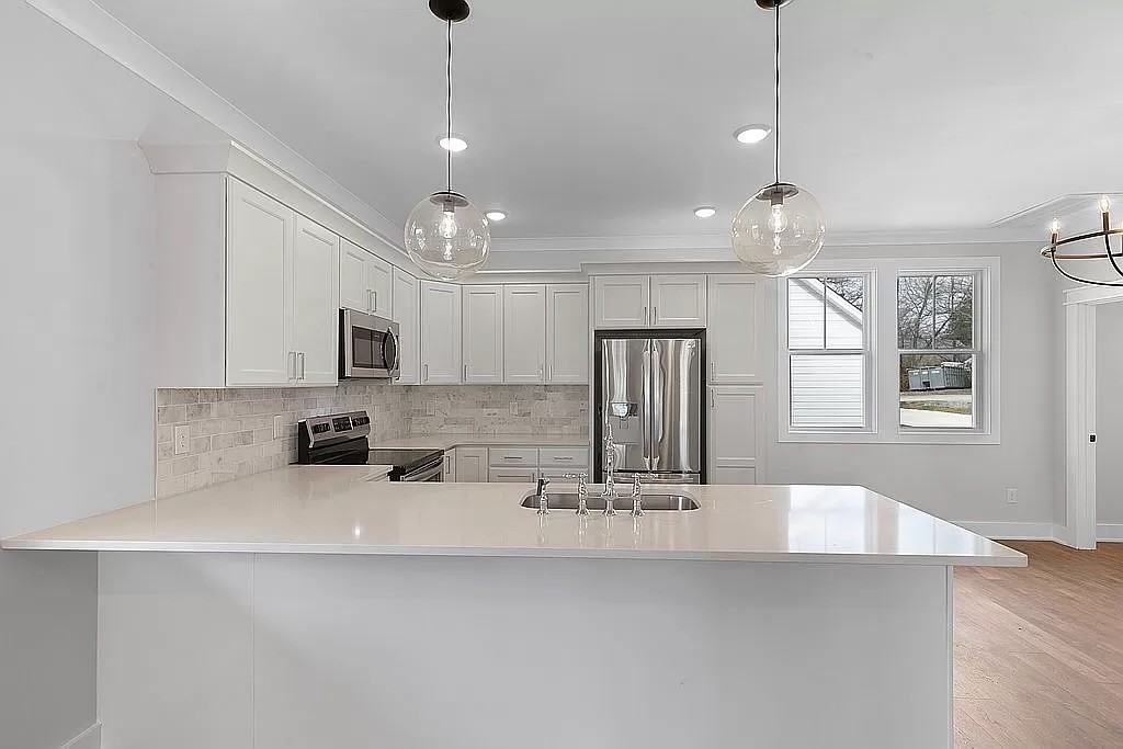 412 Lambuth Boulevard #1 - Photo 6 of 24