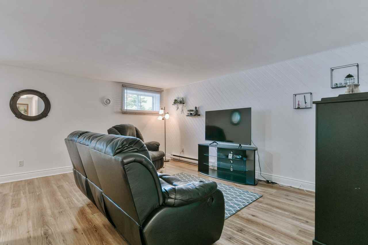 15537 Rue Diane - Photo 2 of 12