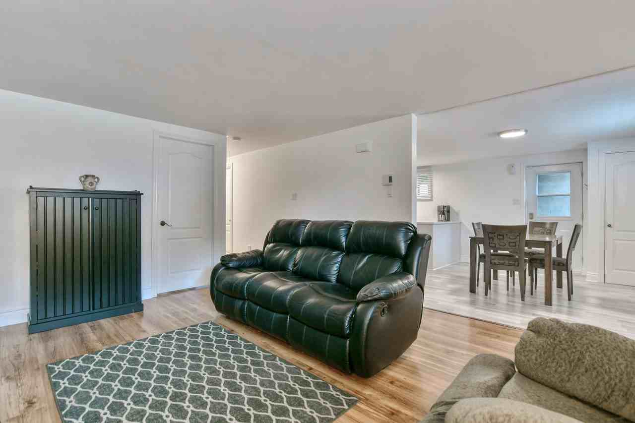 15537 Rue Diane - Photo 3 of 12