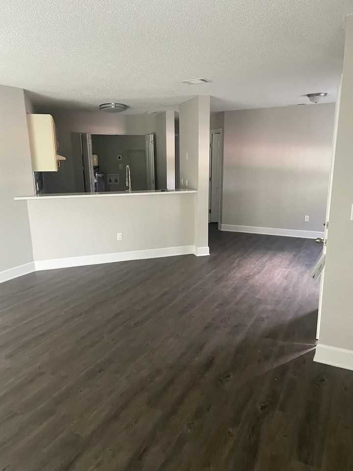 2544 Woodgate Blvd #1 - Photo 3 of 10