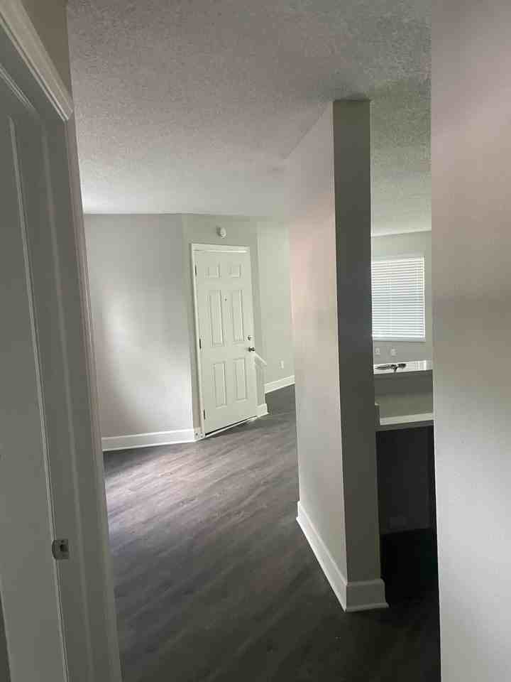 2544 Woodgate Blvd #1 - Photo 7 of 10