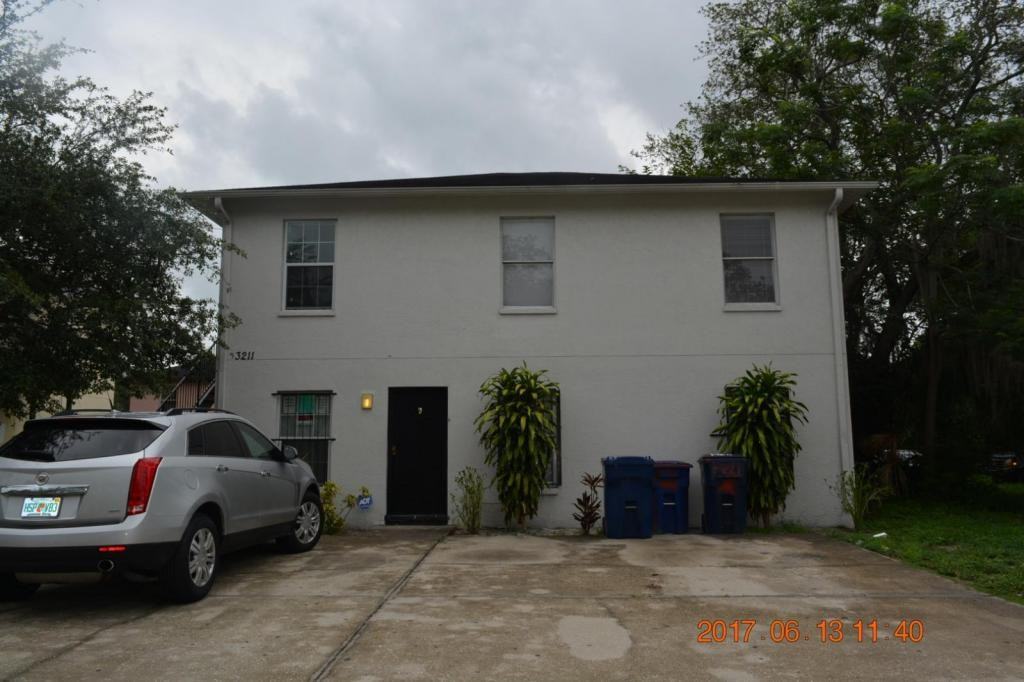 3211 N 49th St - Photo 2 of 18