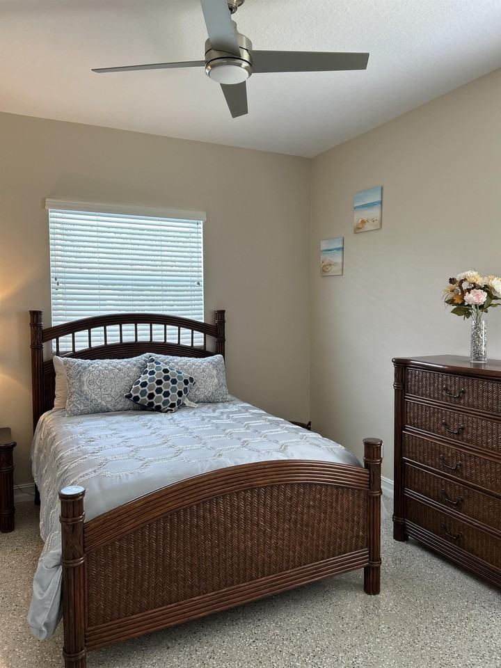 18298 Caddy Ave - Photo 4 of 50