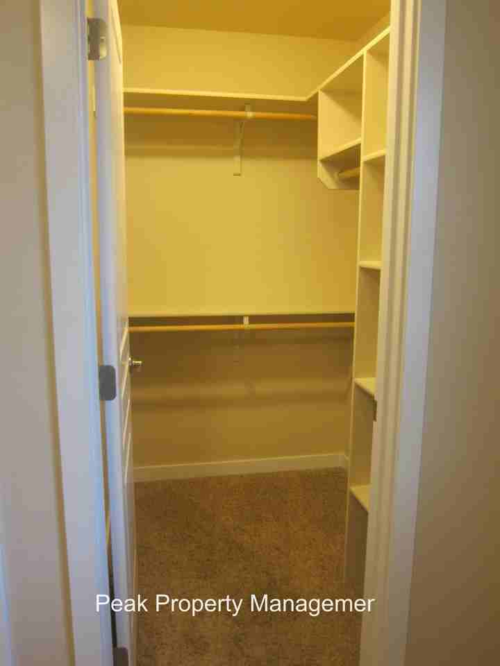 8752 W Pine Valley Ln #1 - Photo 2 of 11