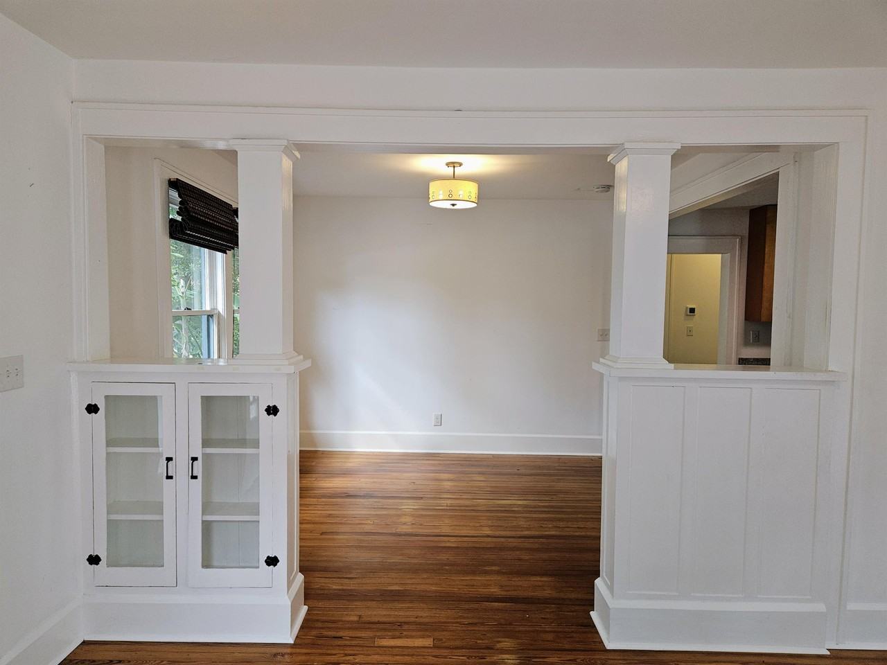 3525 Iris St N - Photo 2 of 34