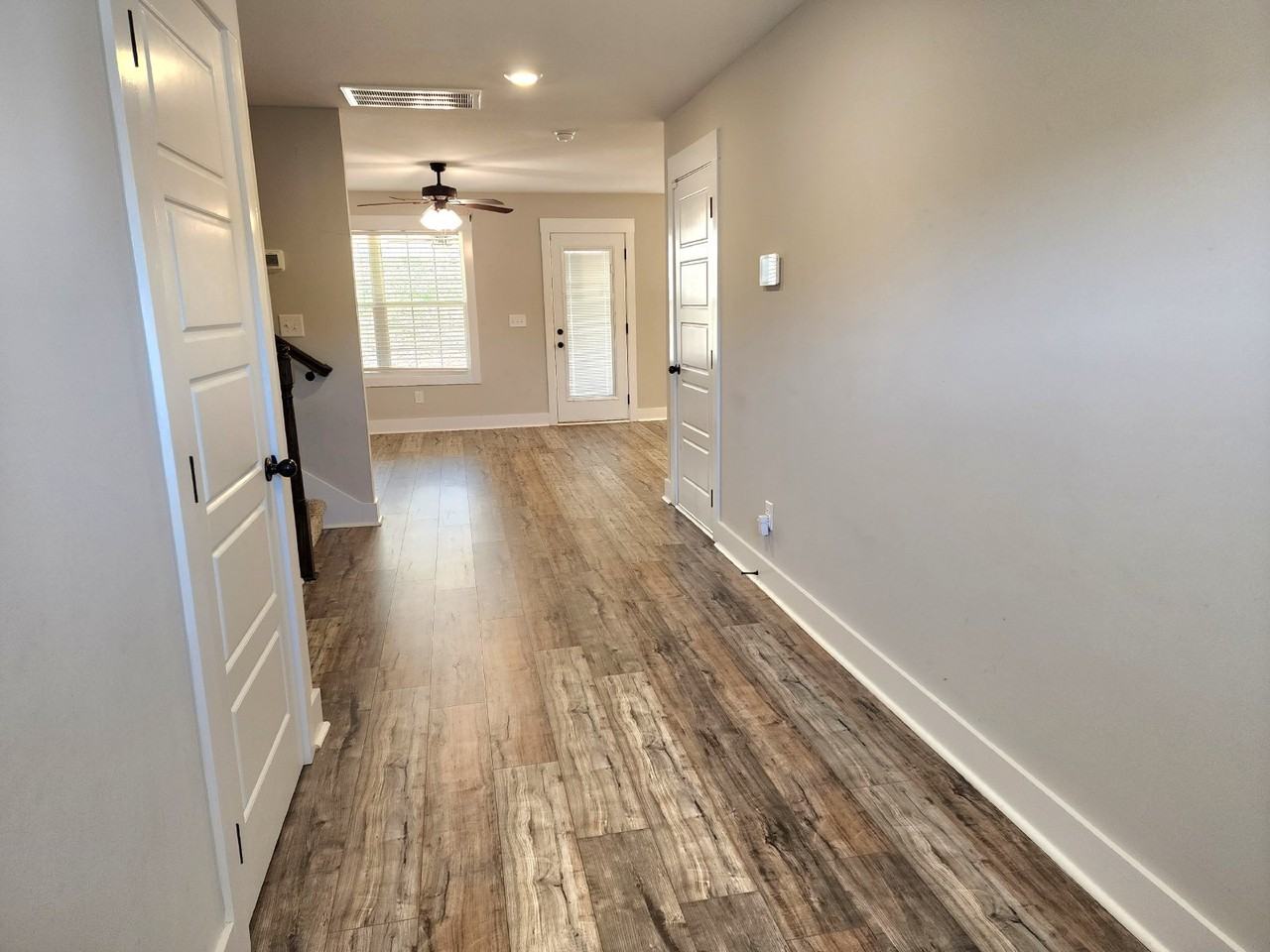 484 Woodtrace Dr - Photo 2 of 22