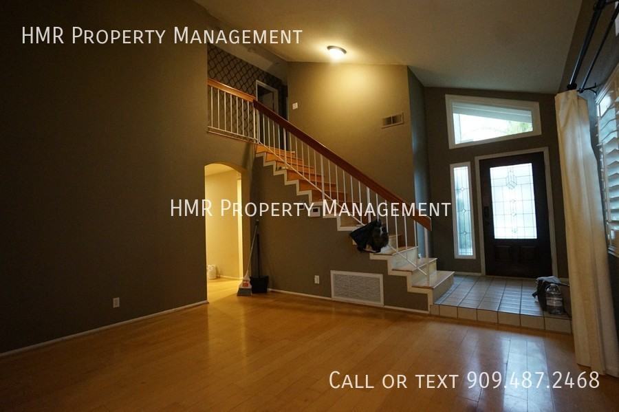 11006 Shaw St - Photo 3 of 33