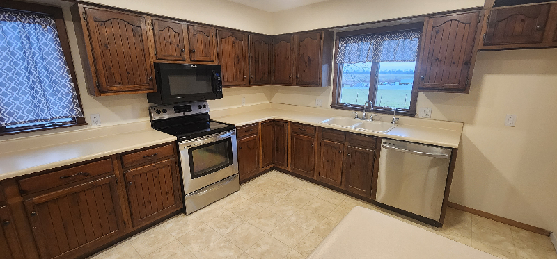 8301 Reservoir Rd - Photo 3 of 19