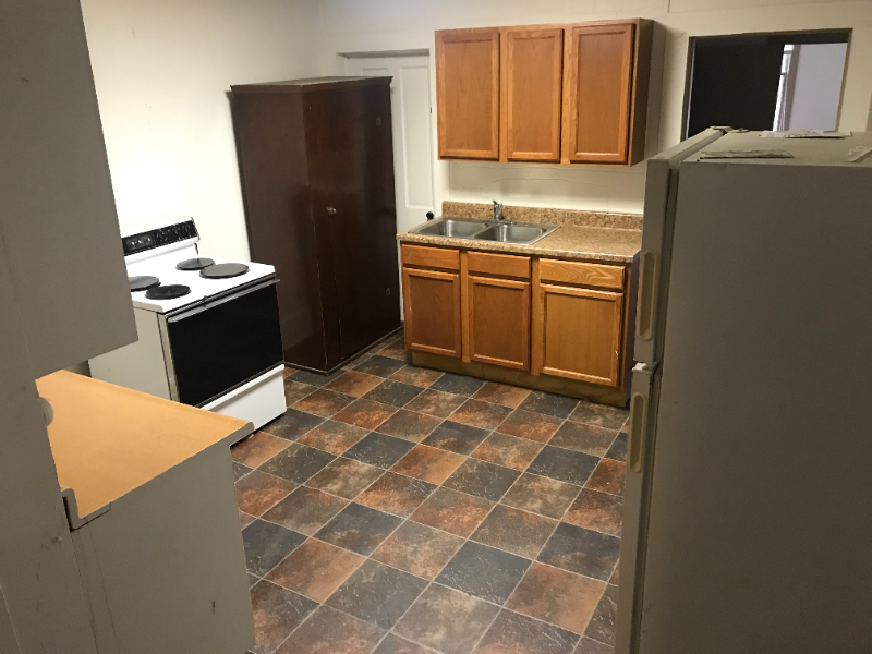 1202 Gomber Ave, Cambridge, OH 43725 1 Bedroom House for 875/month