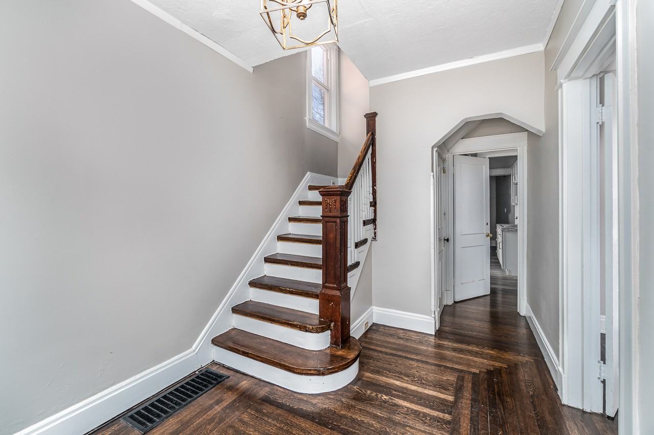 2218 Scott Blvd #2 - Photo 2 of 20