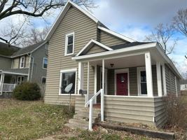 featured image of 291 Laurel Dr #1