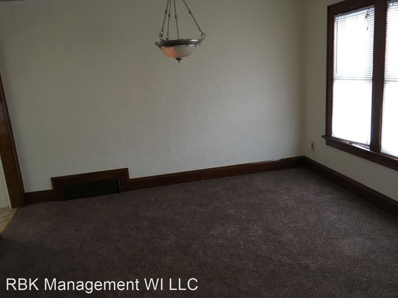 2807 E Carpenter Ave - Photo 2 of 10