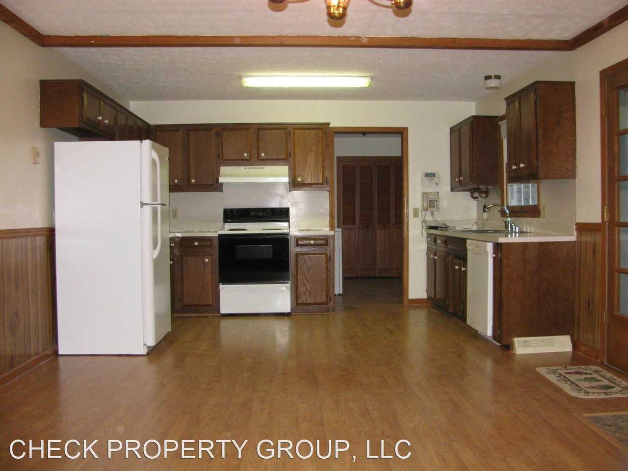 6955 Mccracken Pike - Photo 3 of 37