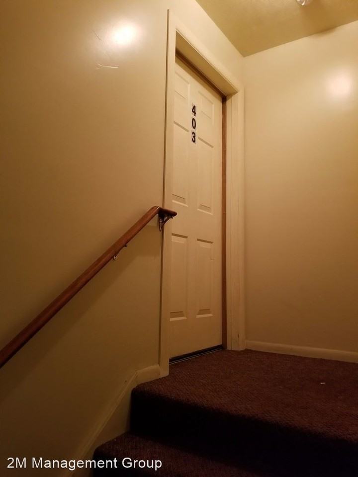 1463 Penn Ave - Photo 3 of 7