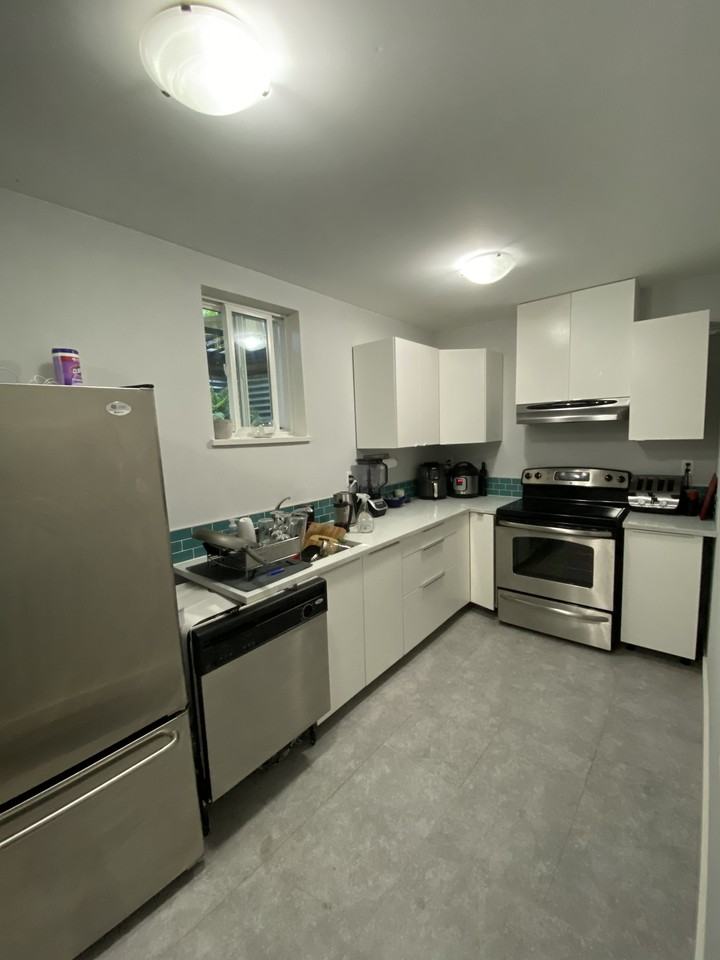 1660 Draycott Road - Photo 4 of 18