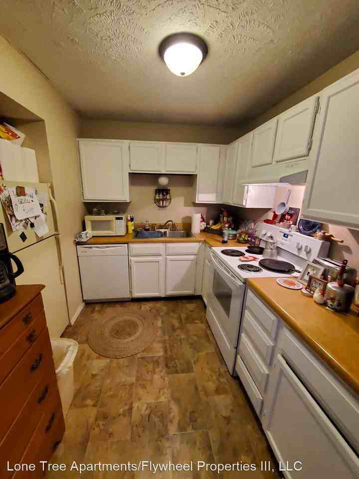 831 & 837 E Wayne Ave. - Photo 2 of 24